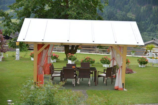 Großkirchheim Moelltaler Ferienhaeuser מראה חיצוני תמונה